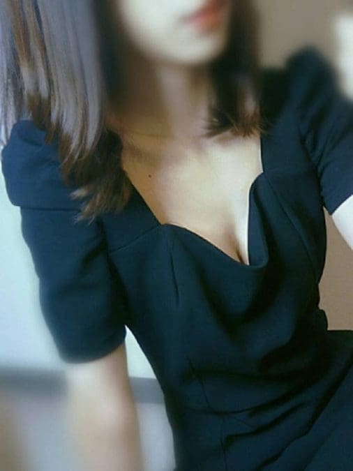 長谷川　さき サムネイル画像3