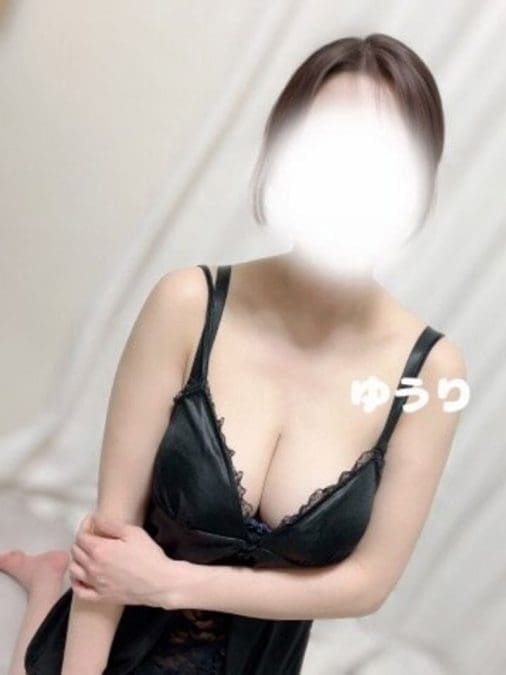 新人ゆうり サムネイル画像2