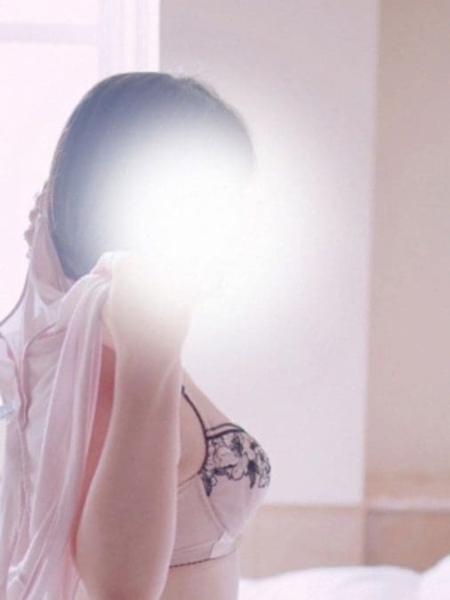 飯田奈々子 サムネイル画像5