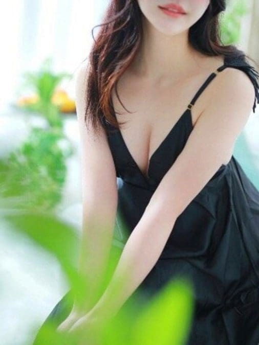 一条　英里佳 サムネイル画像2