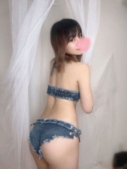 香椎ななこ サムネイル画像3