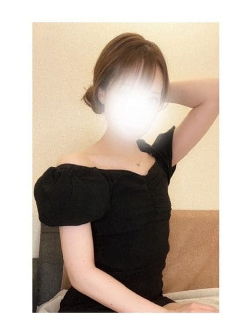 京極まなみ サムネイル画像2