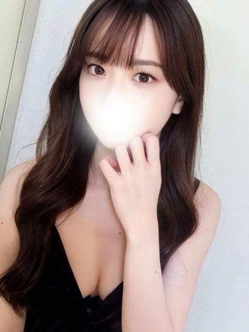 あいり最高峰密着美女 サムネイル画像2