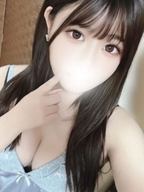 ねね 大学生ロリ巨乳