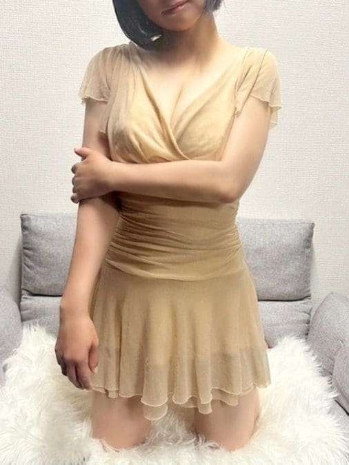 小栗　なつ サムネイル画像3