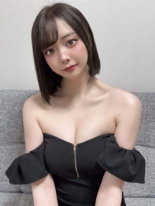 なな サムネイル画像2