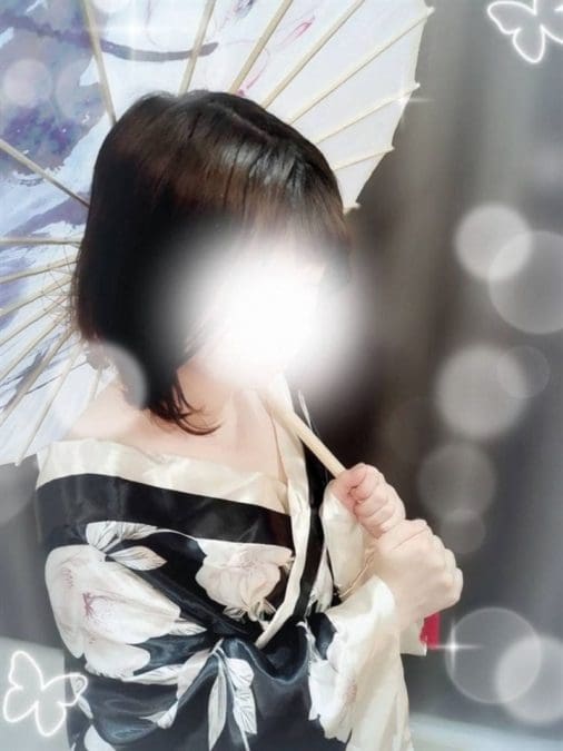 朝霞（あさか）　みく