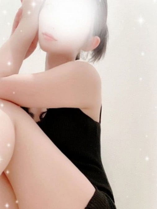 秋元　さな サムネイル画像2