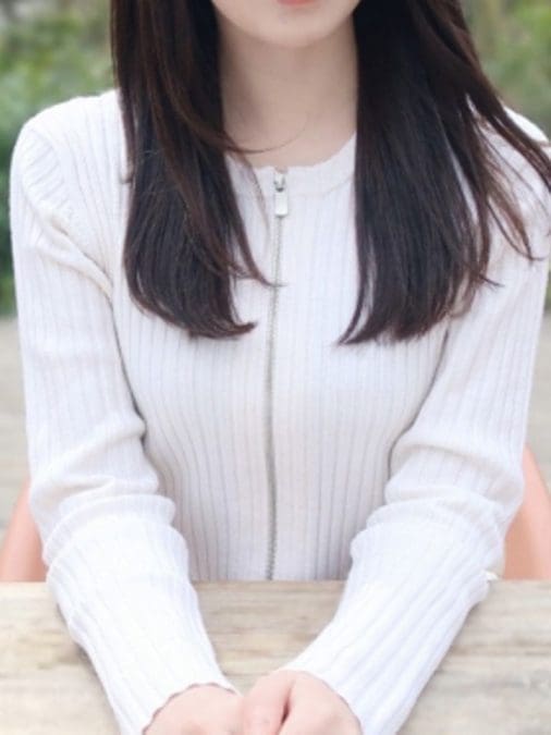 城田ひより Belle lily(ベルリリー)